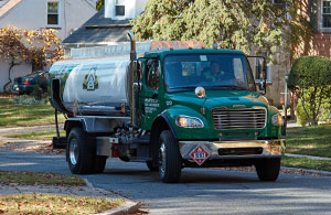 Region oil truck